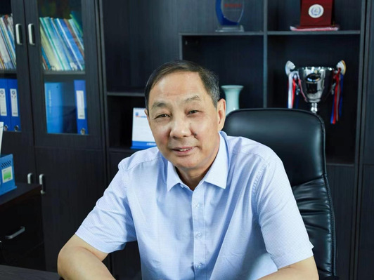 耕耘在希望的田野上 一位农技校友的技术推广之路